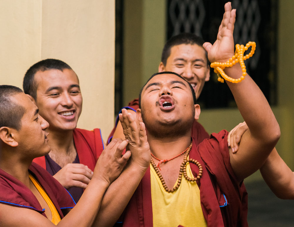 Tibet Relief Fund Summer Exhibition – Tashi Lhunpo Monks