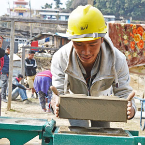Making bricks at Bakhang